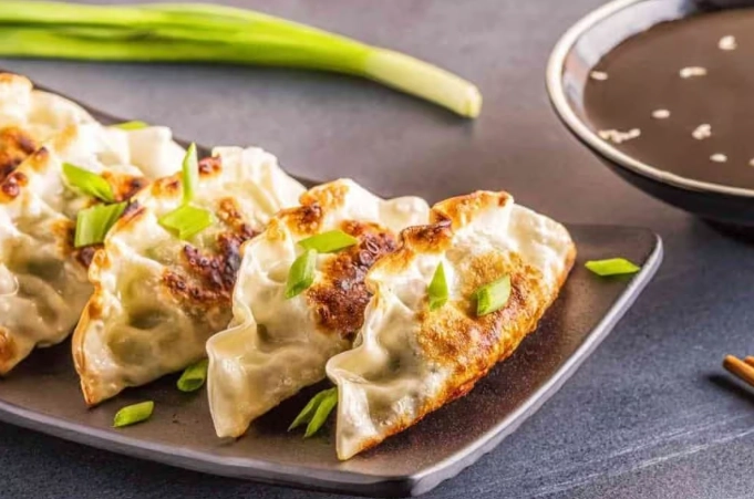 fried dumplings vs gyoza
