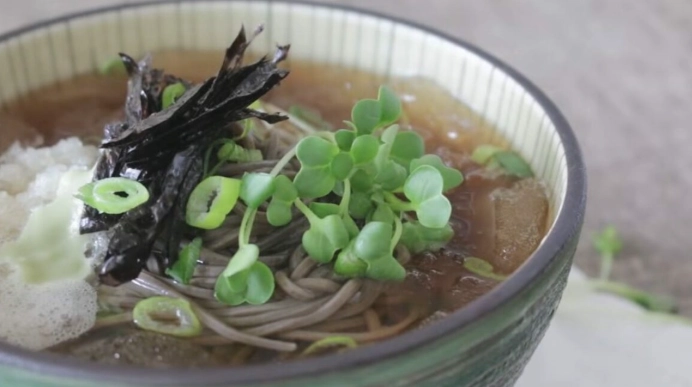 homemade soba noodles