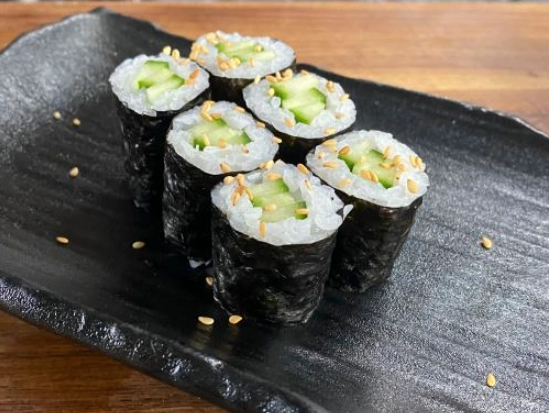 cucumber sushi roll