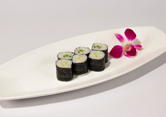 cucumber sushi roll