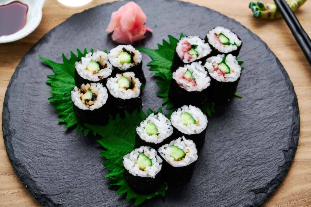 how to make hand roll sushi