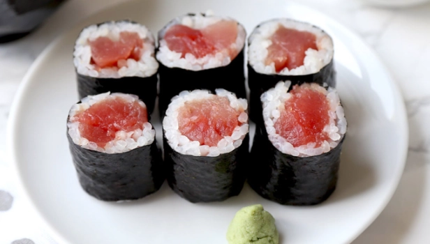 how to make tekka maki