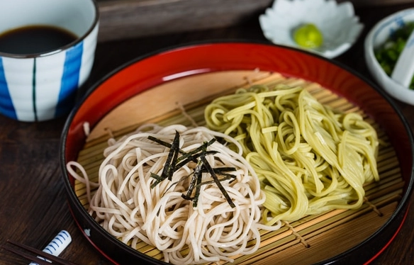how to eat zaru soba