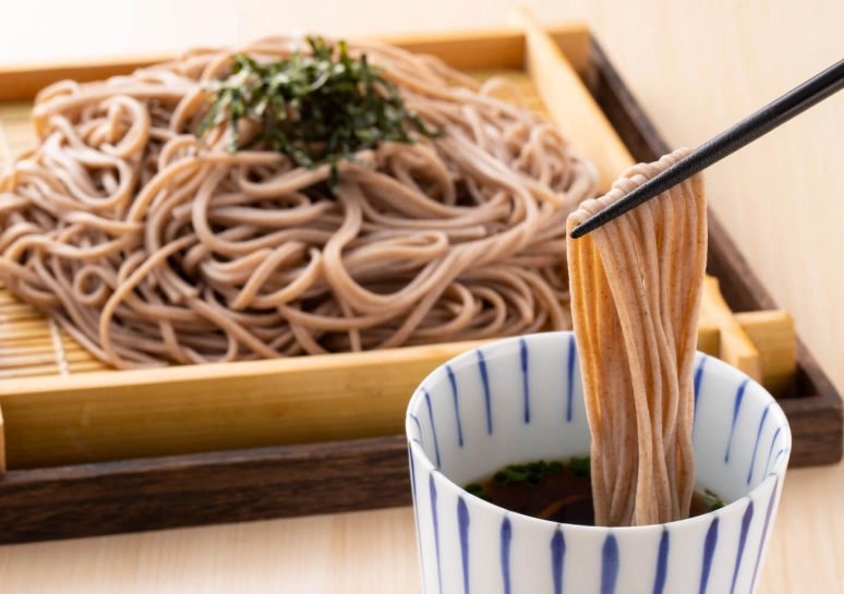 cold soba noodles