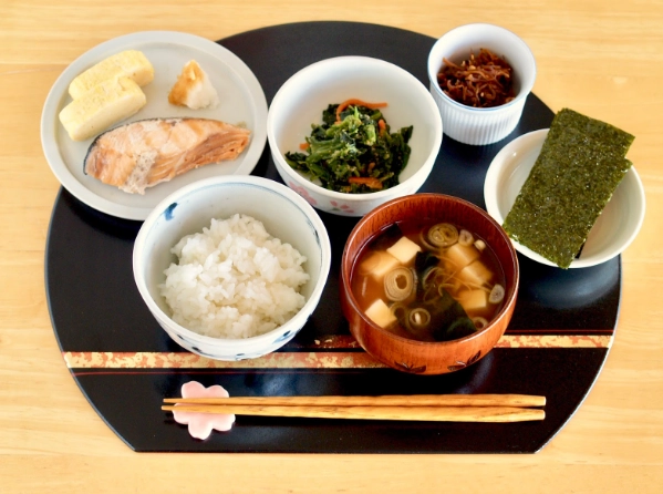 traditional japanese breakfast