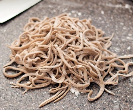 homemade soba noodles