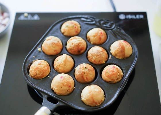 okonomiyaki sauce vs takoyaki sauce okonomiyaki sauce vs takoyaki sauce