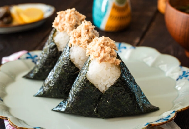 tuna mayo onigiri recipe
