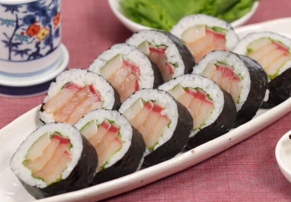 how to eat tekkamaki