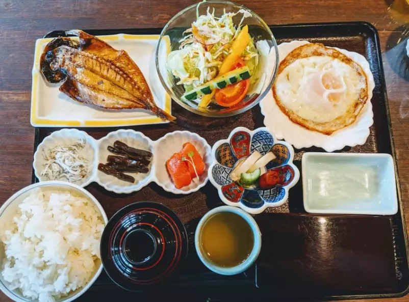 traditional Japanese breakfast