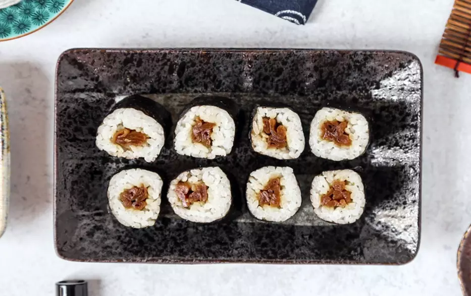 vegetarian sushi roll vegetarian sushi roll