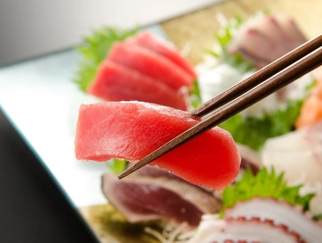 yellowtail sashimi
