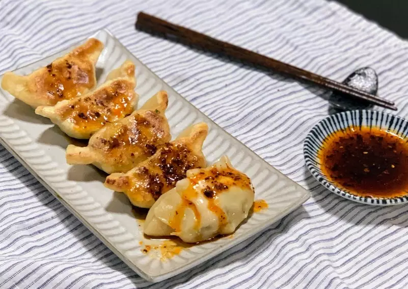 authentic japanese gyoza